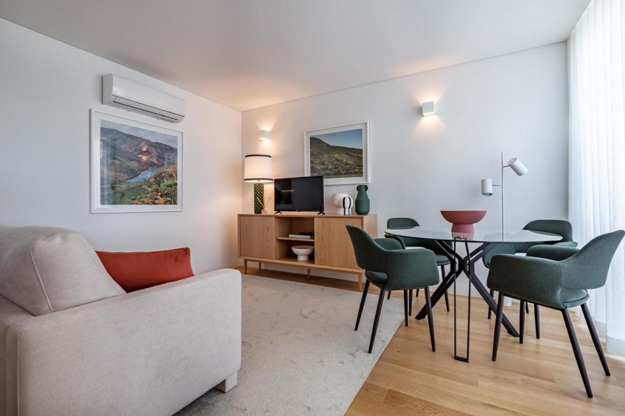 Bonfim Living - Great Location, Al Fresco Dining And Free Private Parking Apartment Porto Exterior photo